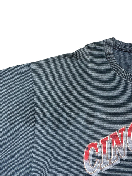 Vintage 1993 Cincinnati Reds striped tee - XL