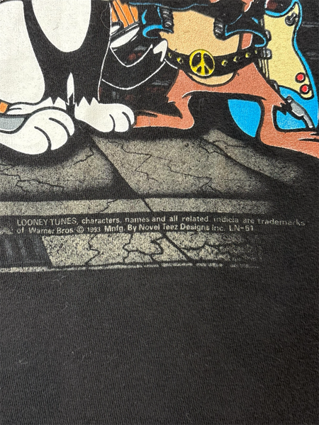Vintage 1993 Looney Tunes Metal Tunes tee - M