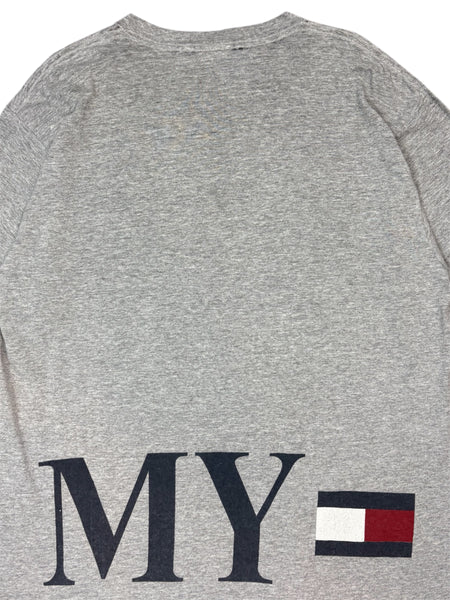 Vintage Tommy Hilfiger wrap around logo tee - M