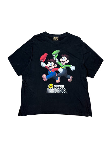 2010 Super Mario Bros tee - L