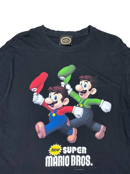 2010 Super Mario Bros tee - L