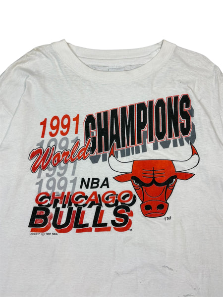 Vintage 1991 Chicago Bulls World Champions tee - L