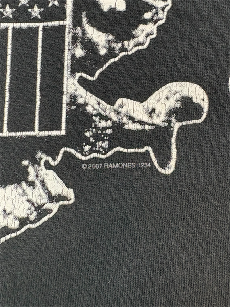 2007 Ramones tee - L